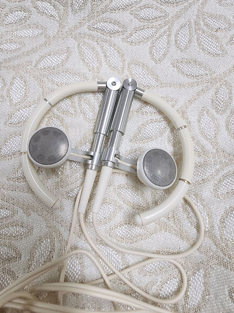 뱅앤올룹슨 a8 이어폰--3