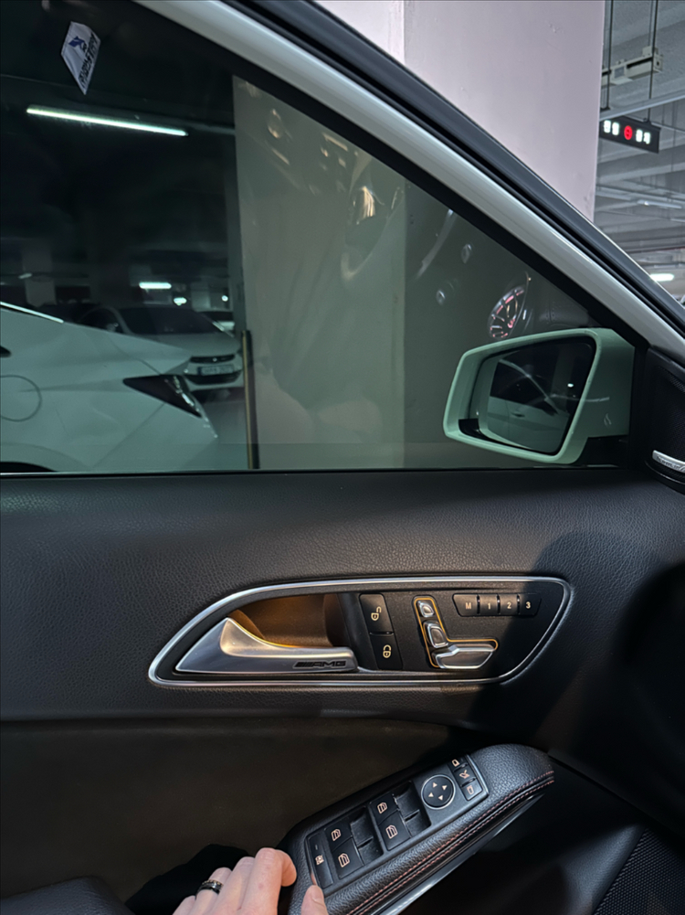 벤츠 GLA 45 AMG 4매틱--4