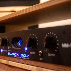 블랙박스 아날로그 디자인 MM-1 진공관 프리앰프