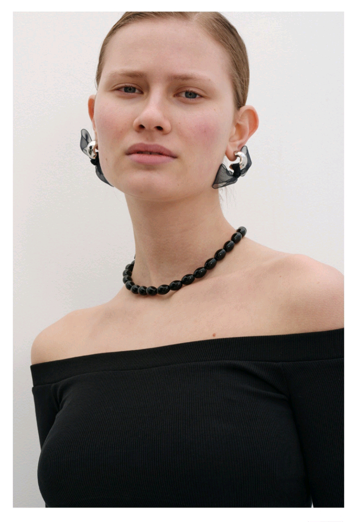 먼데이에디션 리본 이어링--8