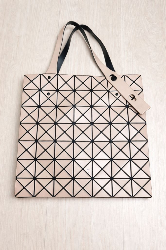 바오바오 이세이미야케 루센트 토트 28 정품--0