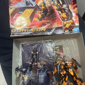 반다이 건레온, 중국제 헬나이트실 가조 일괄 팝니다