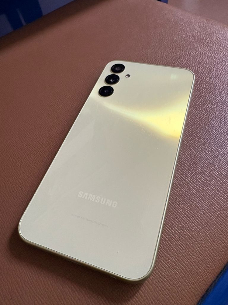 갤럭시 A24 라이트그린 A급--6