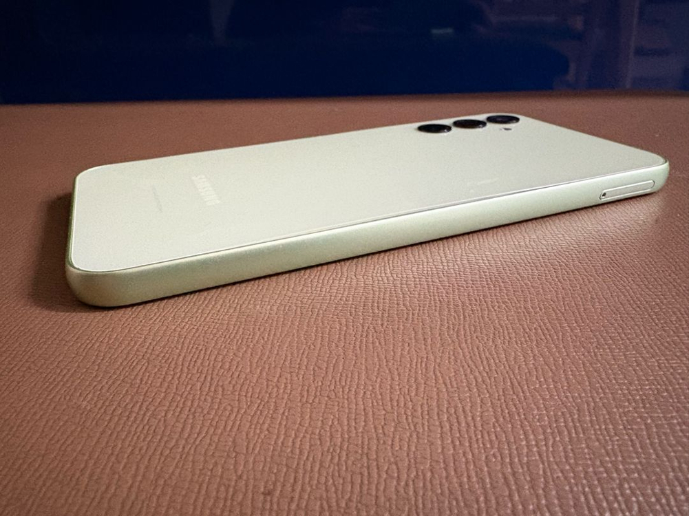 갤럭시 A24 라이트그린 A급--7