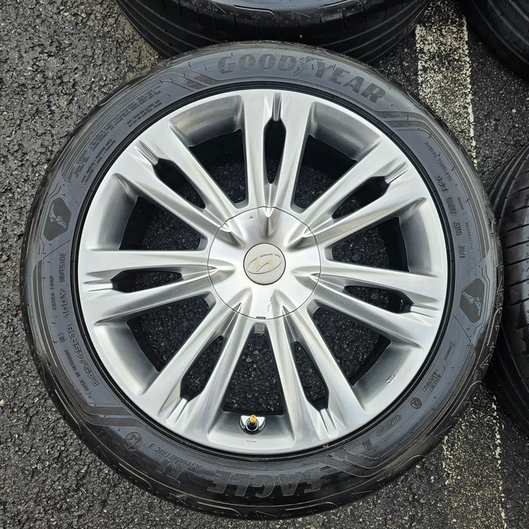 #제네시스BH 18인치 중고 휠타이어세트 팝니다.245 45 18--1