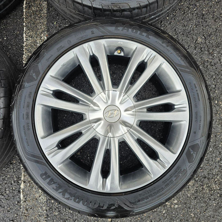 #제네시스BH 18인치 중고 휠타이어세트 팝니다.245 45 18--2