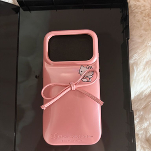 어반소피스티케이션 아이폰17프로 헬로키티 발레리나 케이스