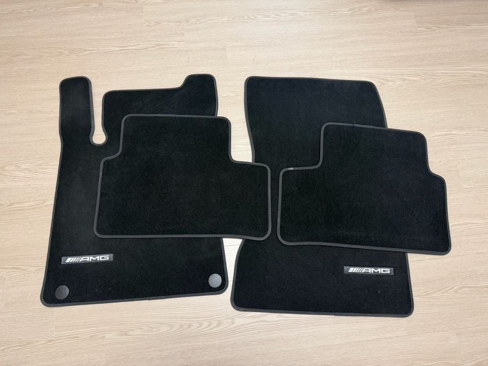 w178 신형a클래스 발매트 판매 거의새것 이미지