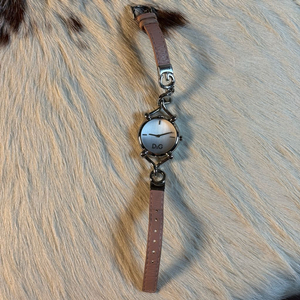 돌체앤가바나 핑크 스틸 로고 가죽 여성 손목시계