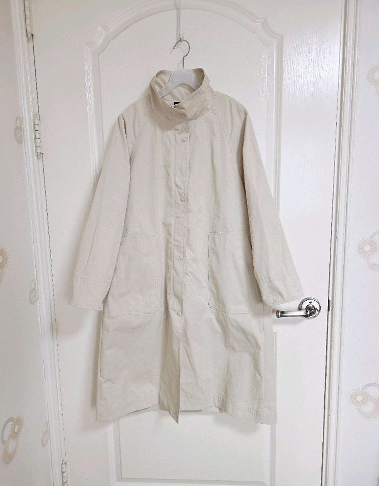 한섬 DKNY 디케이엔와이 (25SS) 하이넥 트렌치 코트 나그랑핏--5