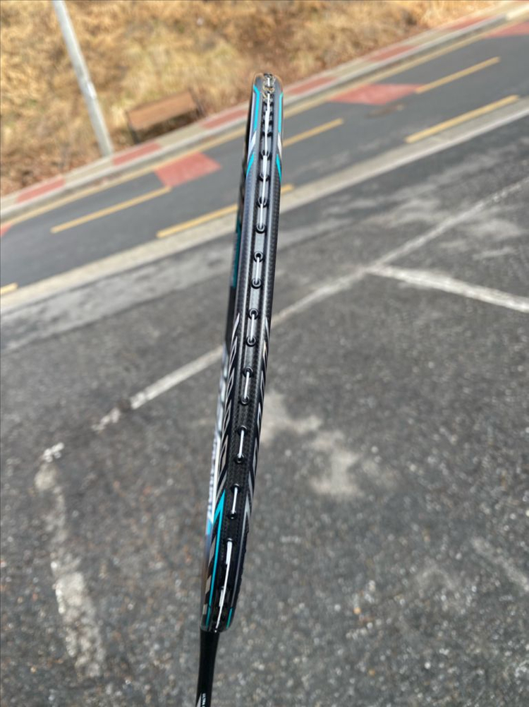 라이더 토네이도프로 배드민턴 라켓--1