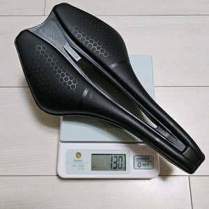 [새상품] 초경량 풀카본 안장 로드자전거 픽시 이미지