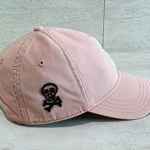 디젤 해골자수 핑크 볼캡 모자.57cm.
