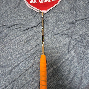 배드민턴 요넥스, 아도넥스, 미즈노 라켓과 가방까지해서 팝니다