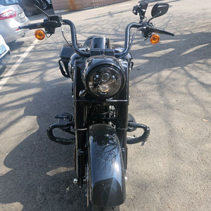 할리데이비슨 로드킹스페셜 이미지