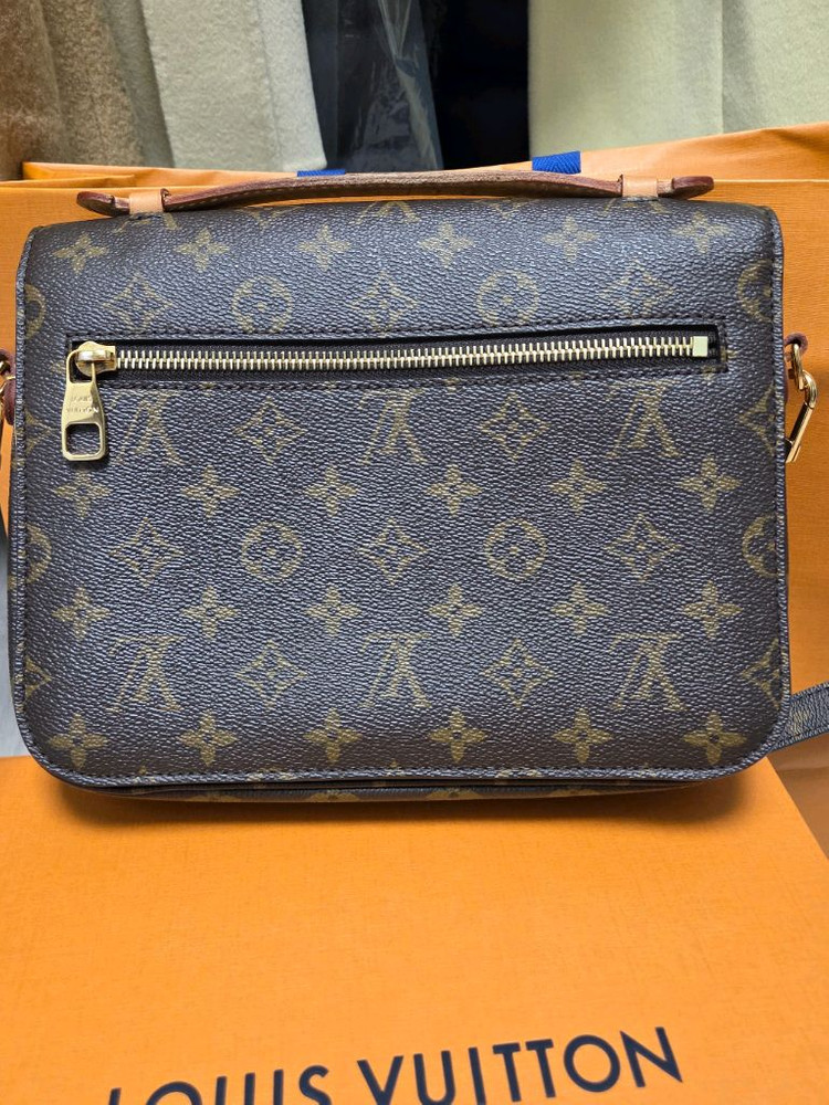 가격다운! 루이비통 포쉐트메티스 백 팝니다 이미지