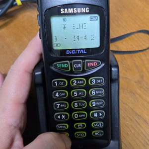 삼성 SCH-100 S형 폰