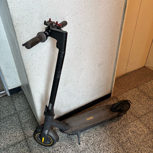 나인봇 g30 맥스 전동킥보드 이미지