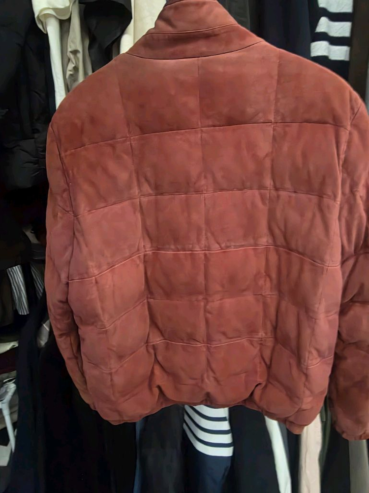 [1300만원]로로피아나 키드스킨 스웨이드 캐시미어 자켓 트래블구스다운 팔아요 이미지