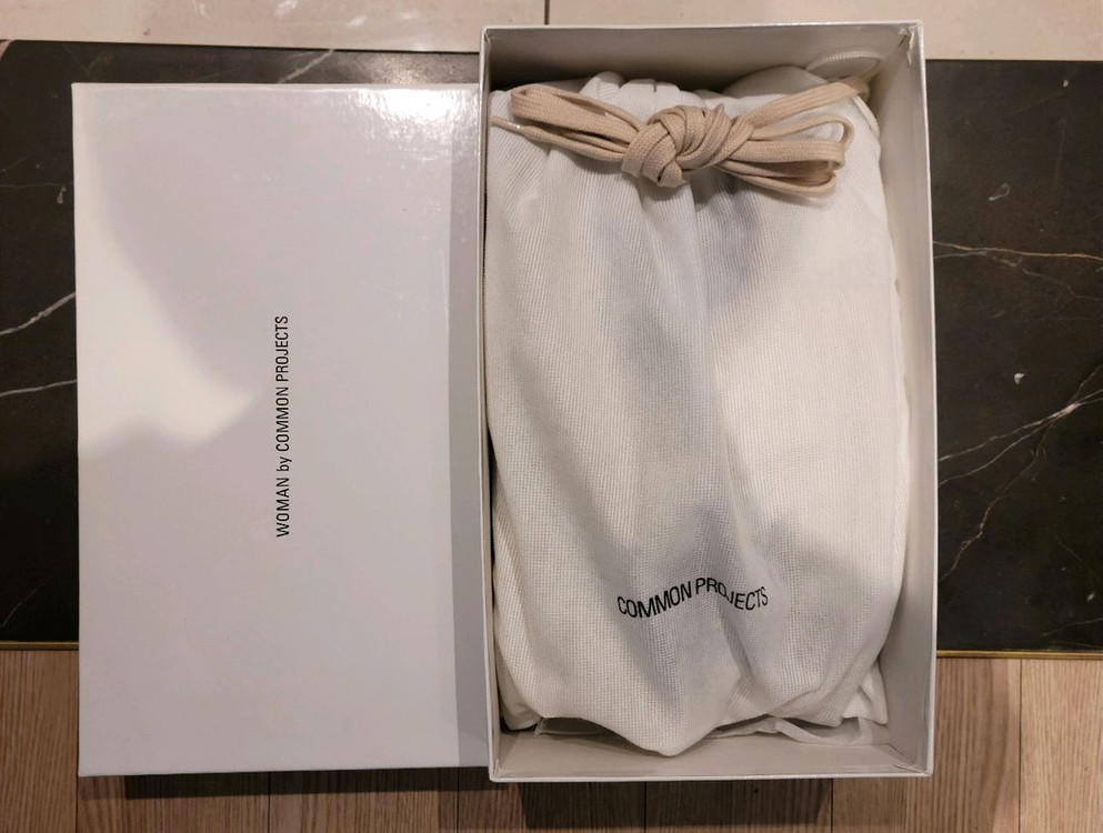 커먼프로젝트/토너먼트여성스니커즈/35사이즈/1회착용 이미지