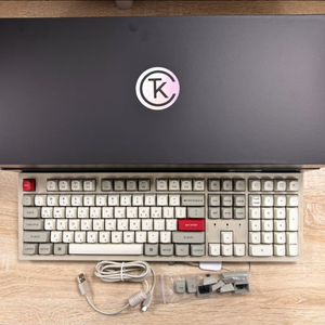 키크론 k10 pro SE 레트로 저소음적축 팝니다 (3/3 구매)