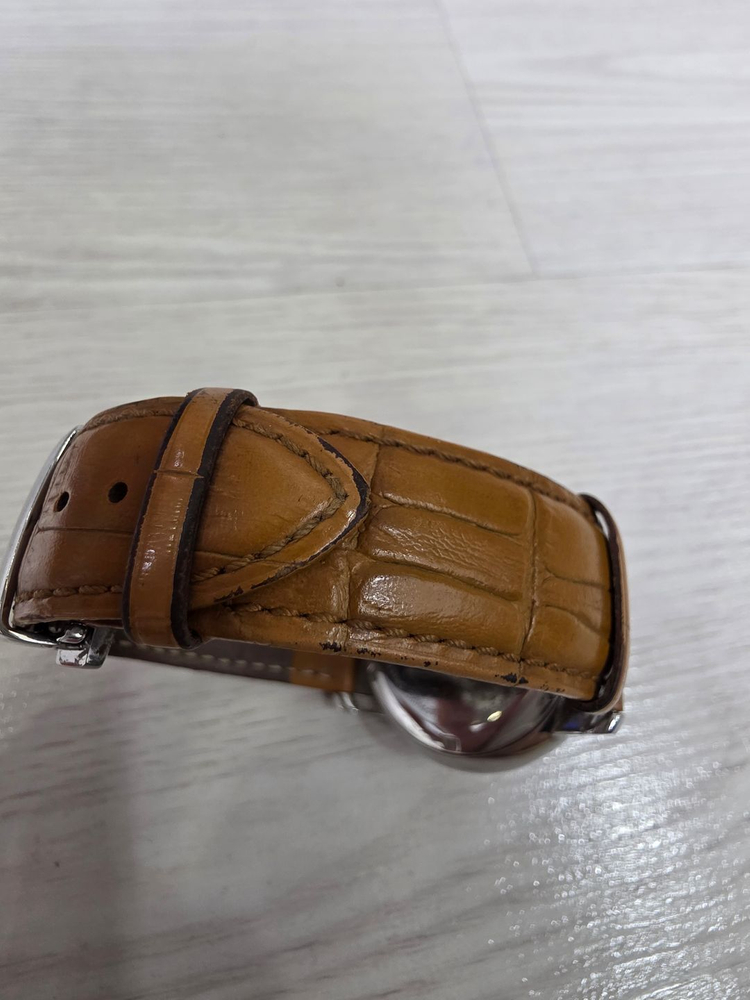 프레드릭 콘스탄트 타이머 멀티 문페이즈 가죽 시계--4