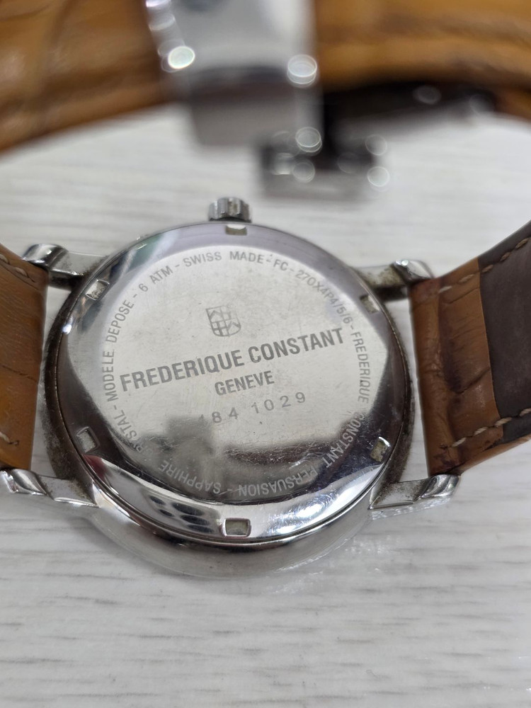 프레드릭 콘스탄트 타이머 멀티 문페이즈 가죽 시계--3