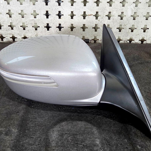 제네시스BH 사이드미러 조수석 14p 14핀 오토딤사양 팝니다 이미지