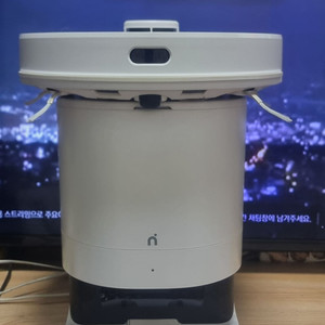 아이닉 i9 로봇 청소기 판매합니다
