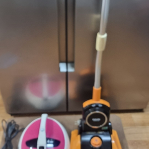 한경희 침구청소기 및 스팀 청소기 판매합니다