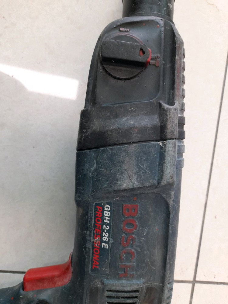 보쉬 GBH 2-26E 로타리 해머드릴 앙카드릴 경기광주 택배가능 이미지