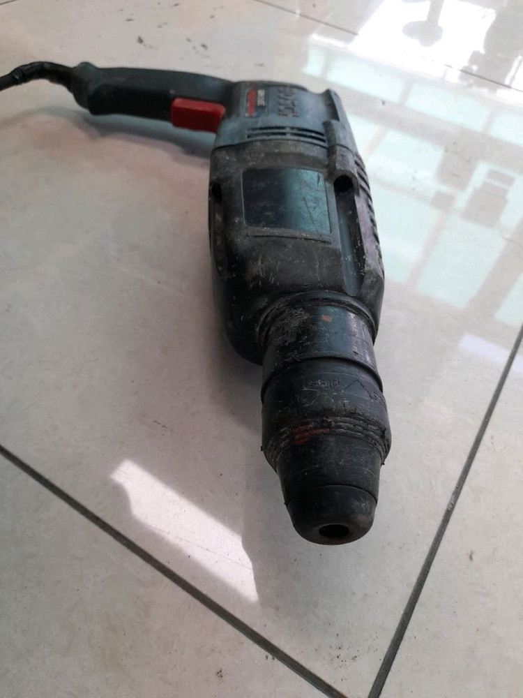 보쉬 GBH 2-26E 로타리 해머드릴 앙카드릴 경기광주 택배가능 이미지