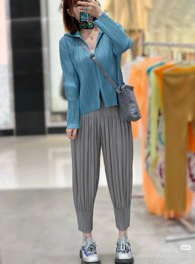 플리츠플리즈 스타더스트 후드 집업 자켓~--1