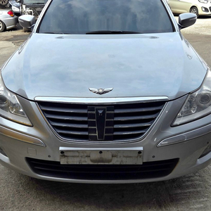 제네시스BH 폐차로 부품 팝니다 은색 전기형 이미지