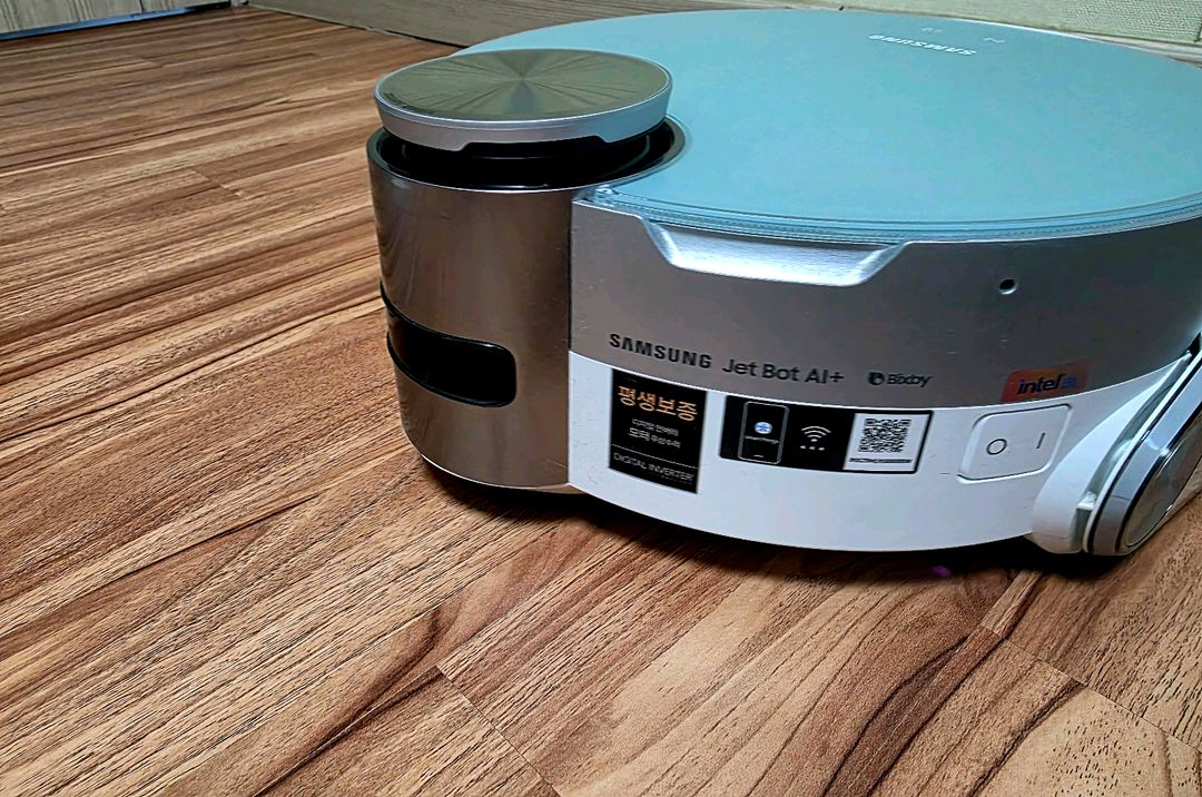 삼성 비스포크 제트 봇 AI+ 로봇청소기 판매합니다.직거래만 합니다.--4