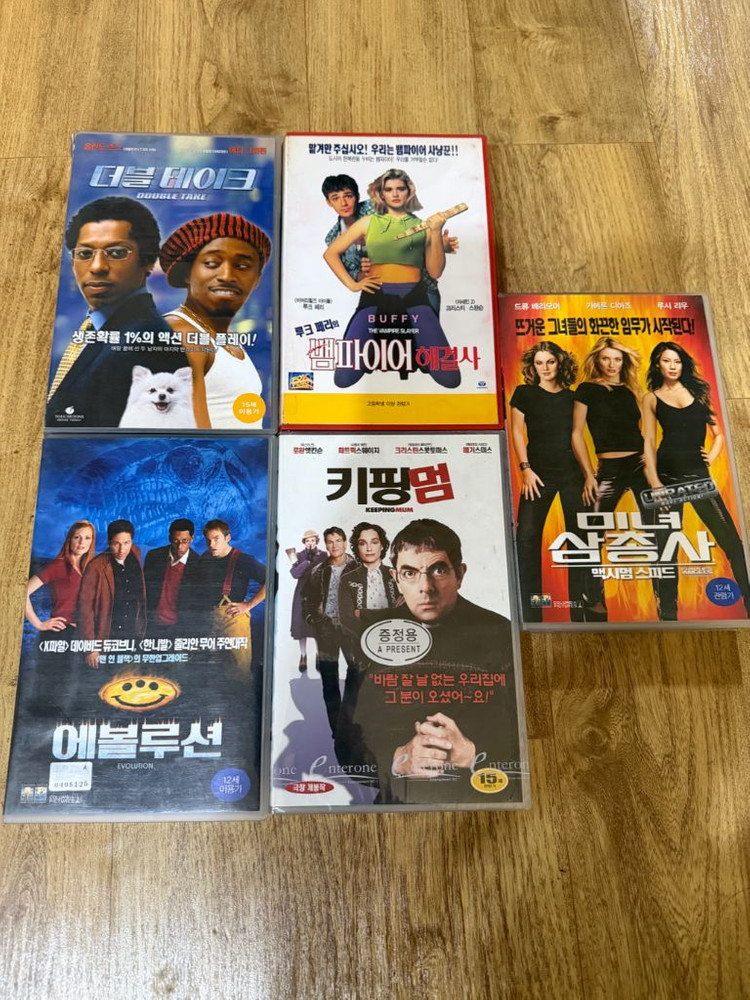 미녀삼총사 외 해외영화 비디오테이프 각각 기재--0