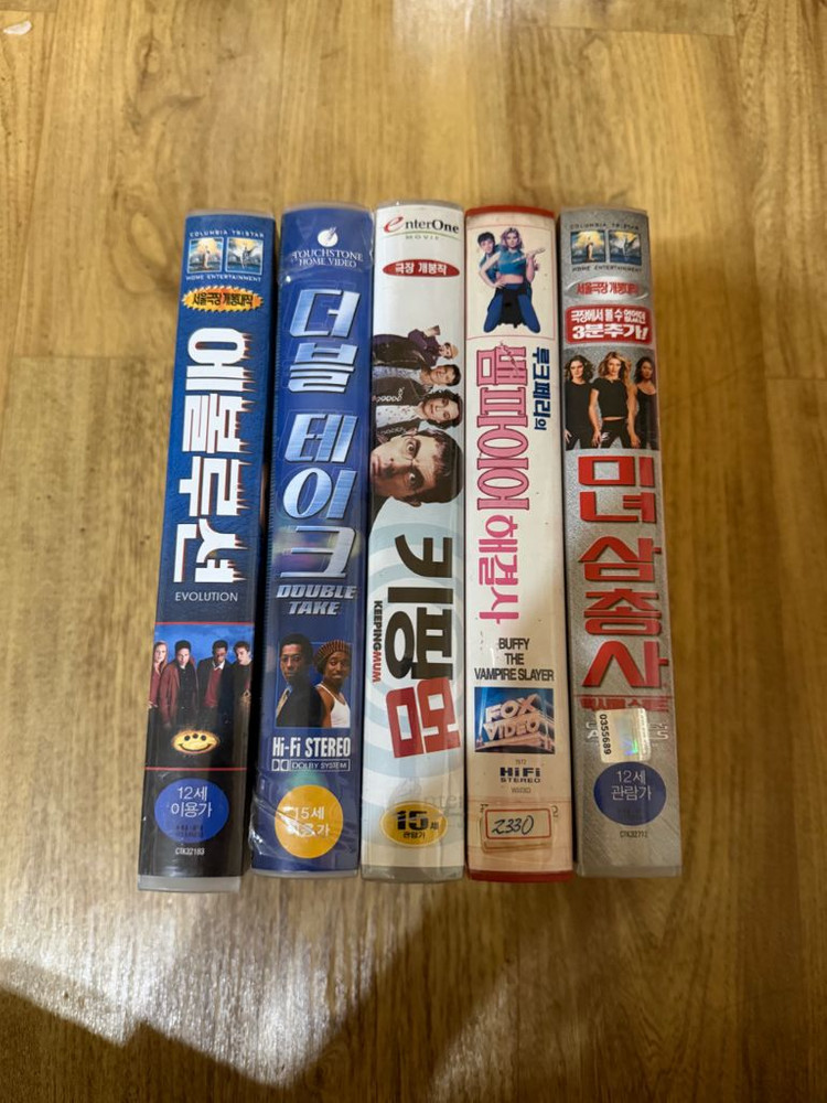 미녀삼총사 외 해외영화 비디오테이프 각각 기재--1