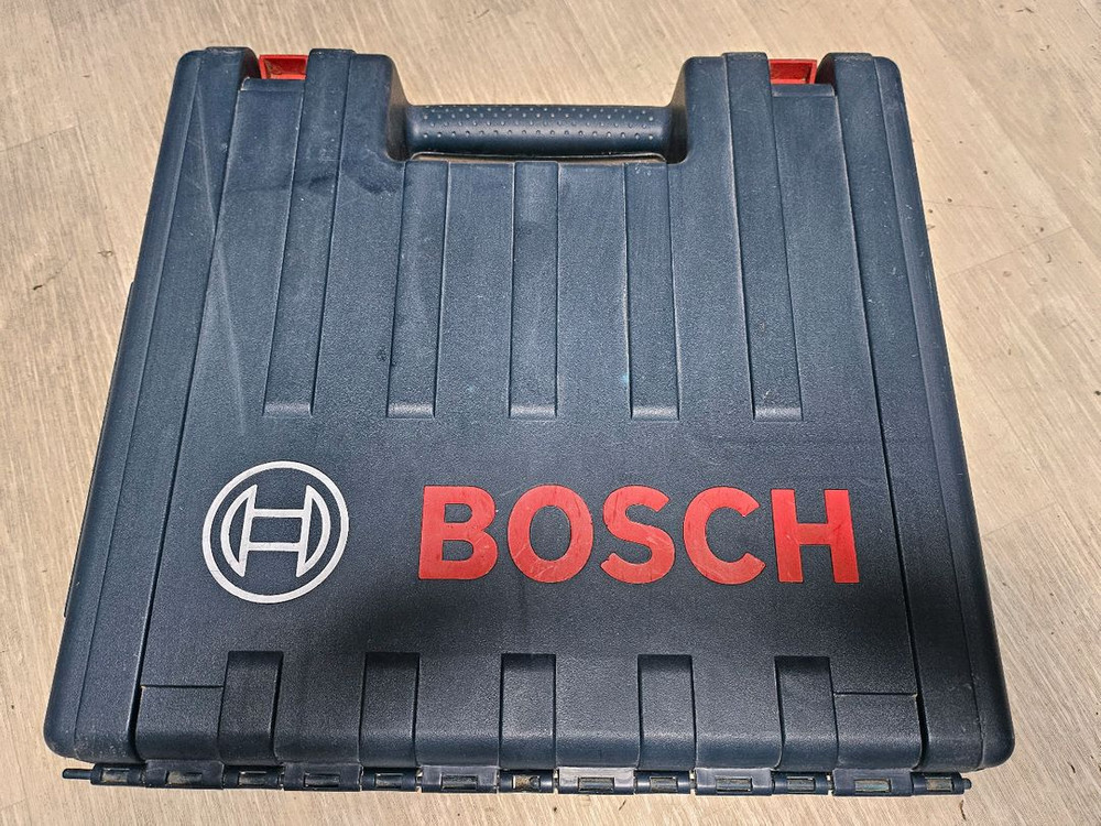 보쉬 GSB 18-2-LI 충전 드릴 세트 이미지