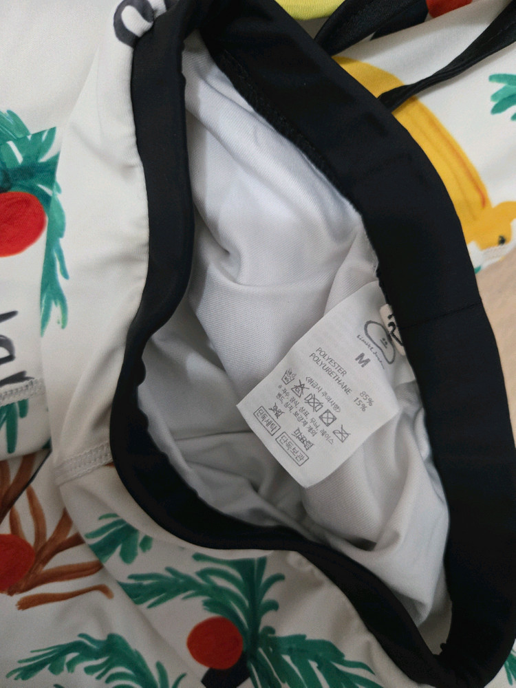 리미떼두두몇번안입음 래쉬가드상하세트+모자--2