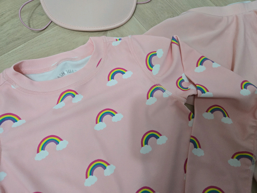 여아상하세트래쉬가드+모자세트거의새거--1