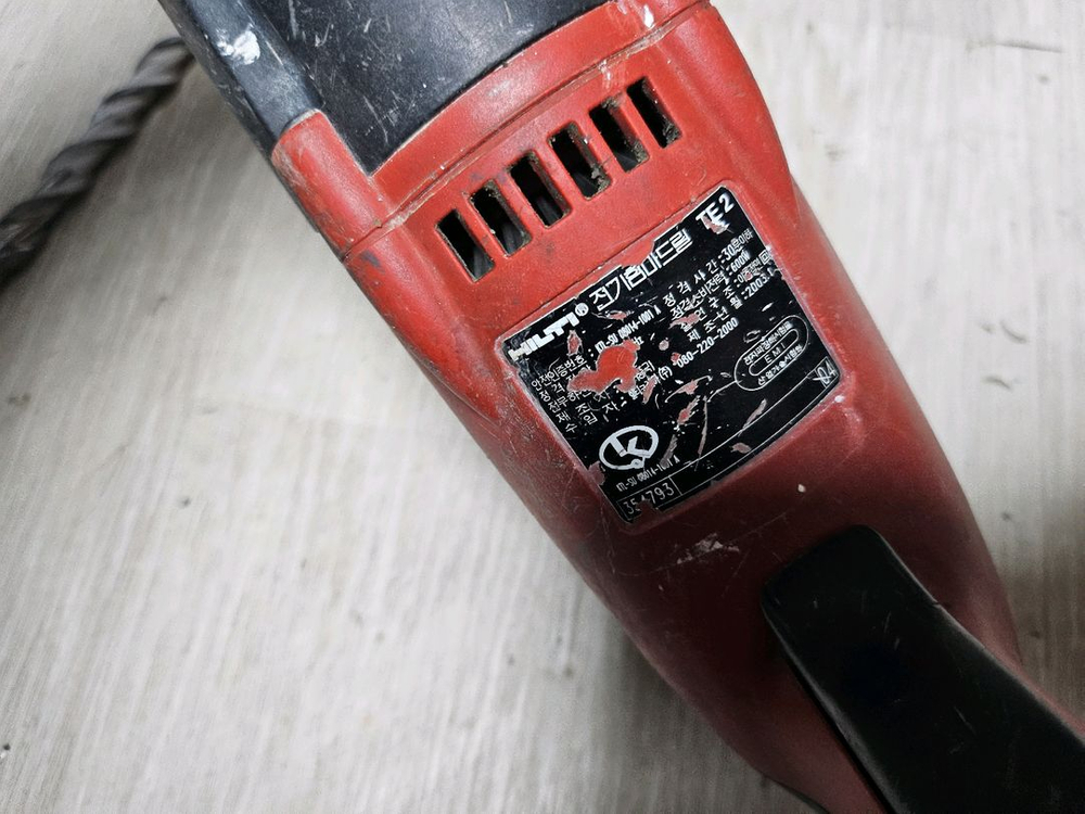 힐티 TE 2 로터리 해머 앙카 뿌레카 파쇄 드릴 이미지