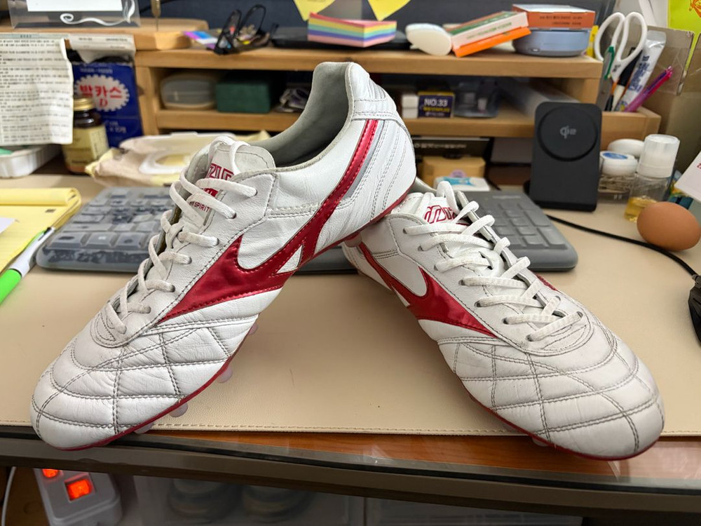 모렐리아 2 재팬 md 및 ag 사이즈260 싸게팝니다 이미지