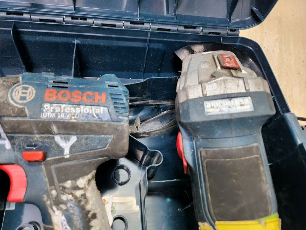 보쉬 GDX18V-EC 임팩드릴 렌치 보쉬 GWS18V-7 그라인더 풀세트 경기광주 택배가능 이미지