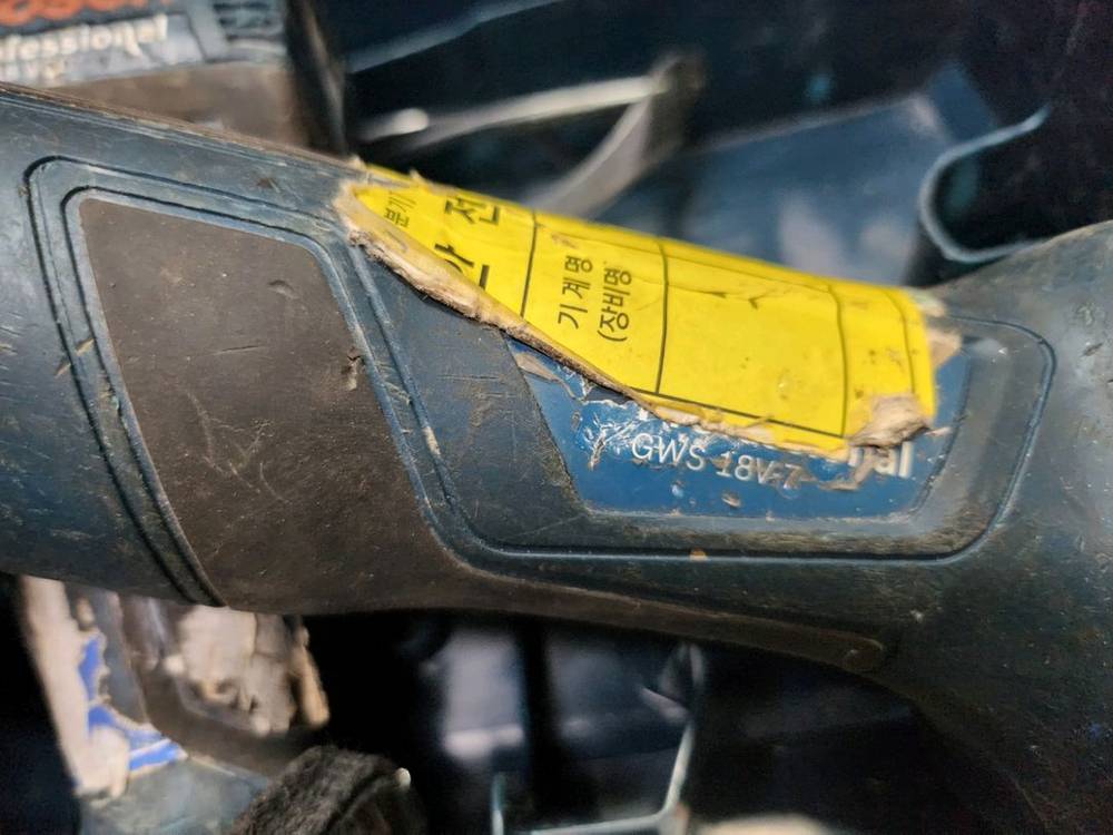 보쉬 GDX18V-EC 임팩드릴 렌치 보쉬 GWS18V-7 그라인더 풀세트 경기광주 택배가능 이미지