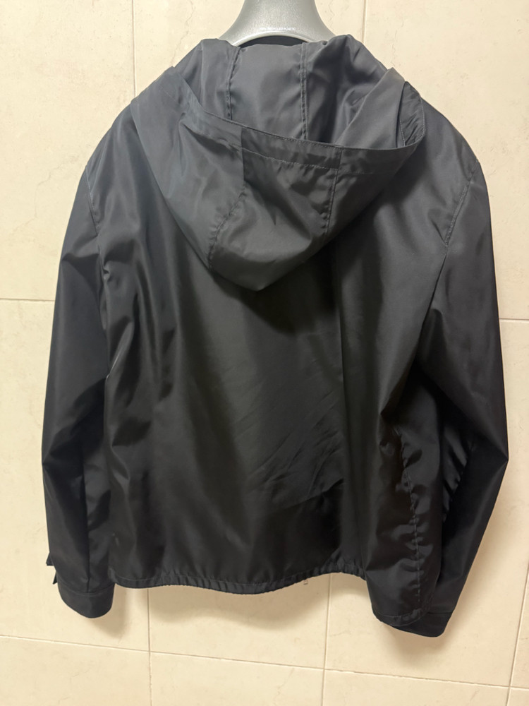 프라다 리나일론 후드 바람막이--2