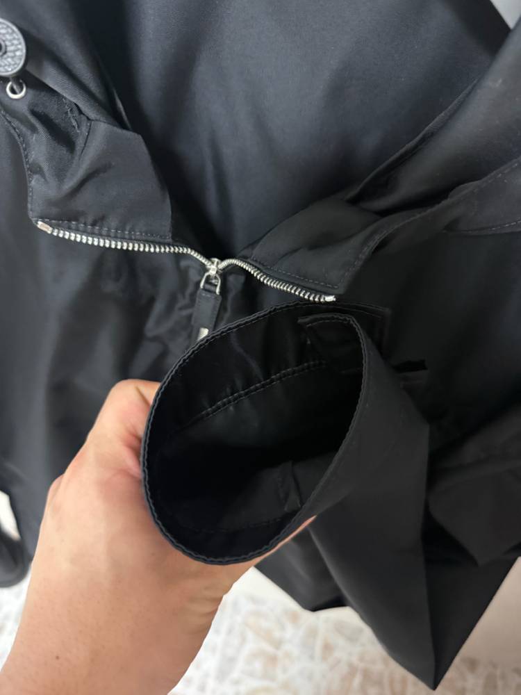 프라다 리나일론 후드 바람막이--5