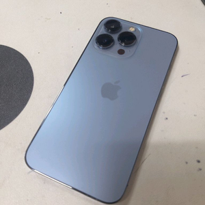 아이폰13프로 256기가 아주 깨끗해요