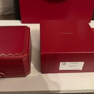 까르띠에 러브팔찌 케이스 풀세트 무배