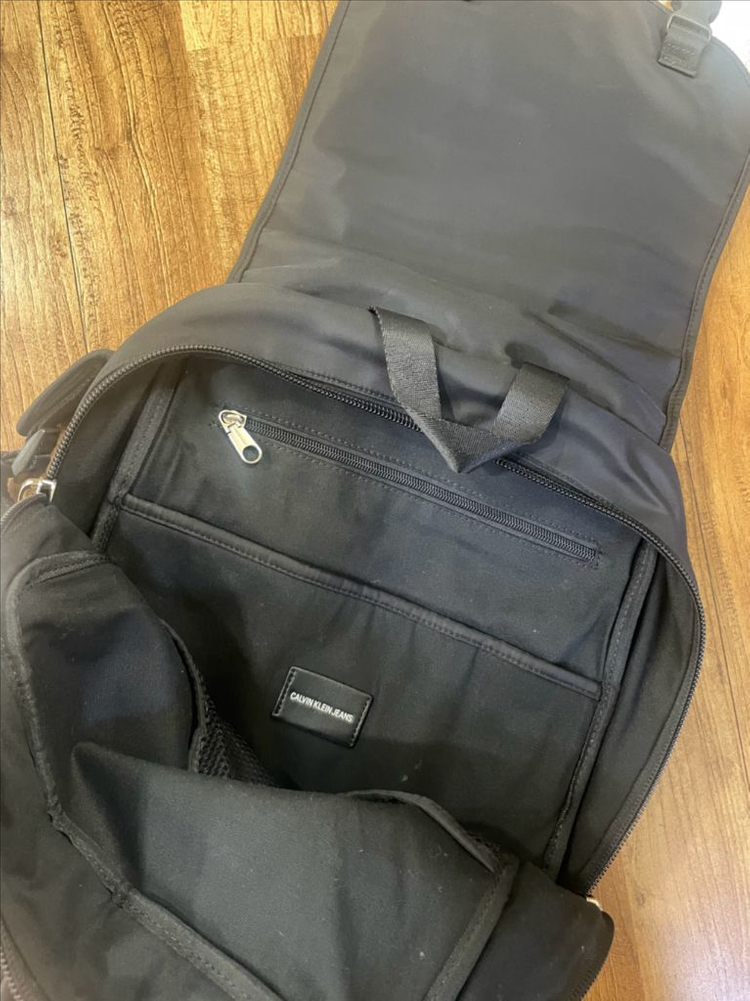 캘빈클라인 백팩 CK 백팩 노트북 가방 이미지