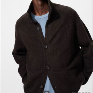 유니클로 수플레얀 스탠드칼라 가디건 브라운s사이즈